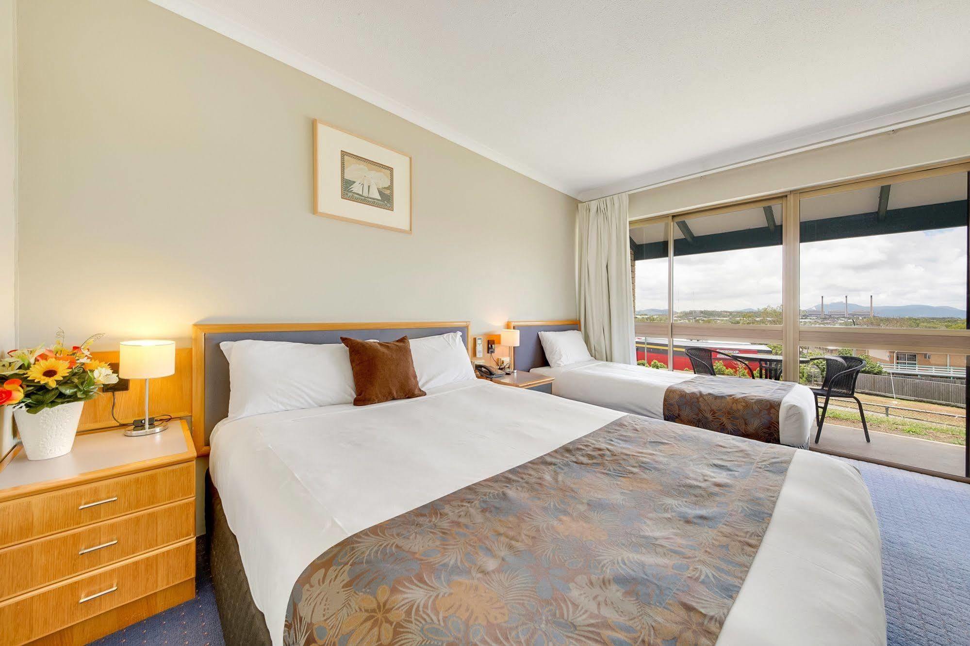 Gladstone Palms Motor Inn Eksteriør bilde