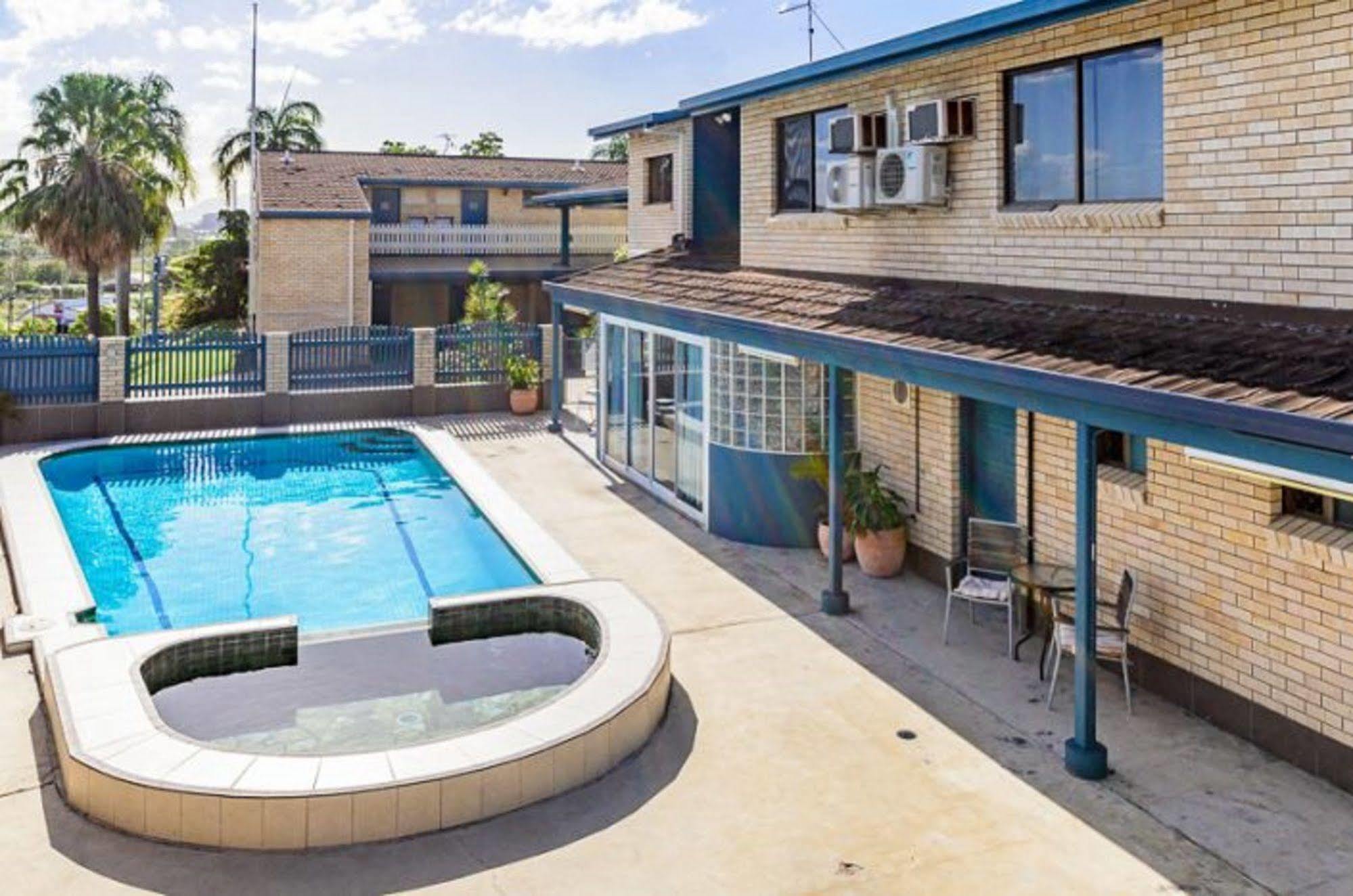 Gladstone Palms Motor Inn Eksteriør bilde